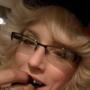 Meet your Posher, Frances